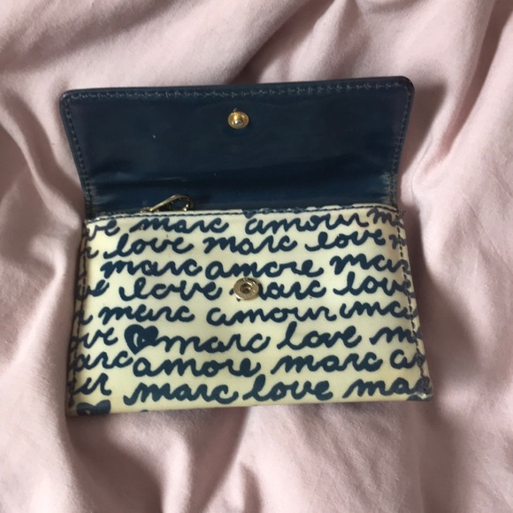 VINTAGE Marc Jacobs Wallet - Picture 2 of 7